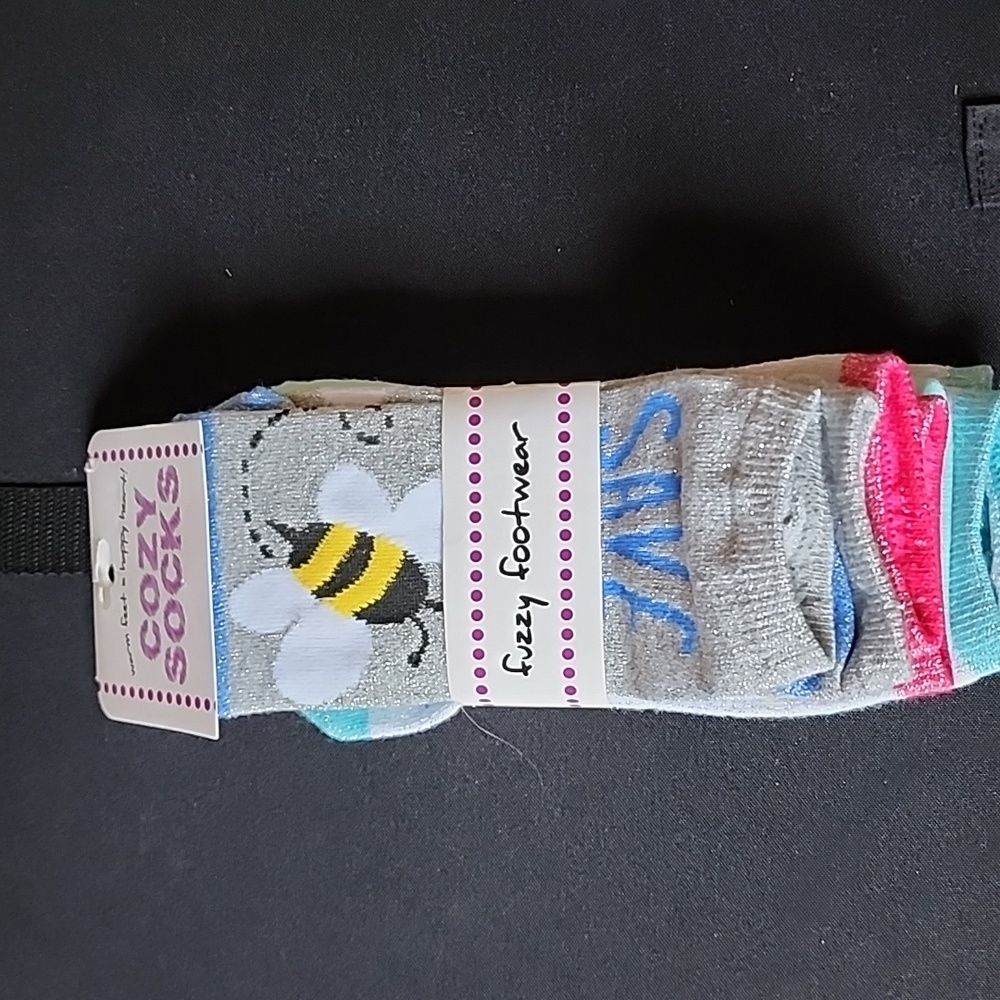 3 pairs glittery socks